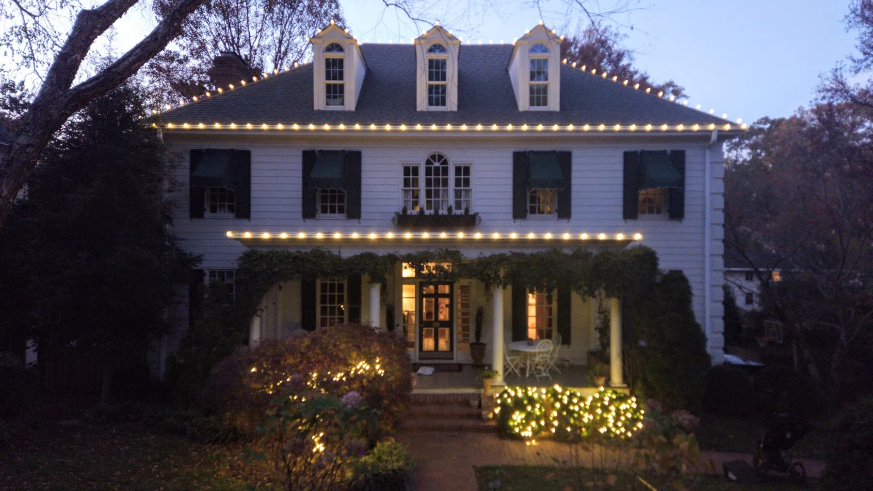 Christmas lights installation in Raleigh